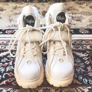 Buffalo London y2k platform trainers